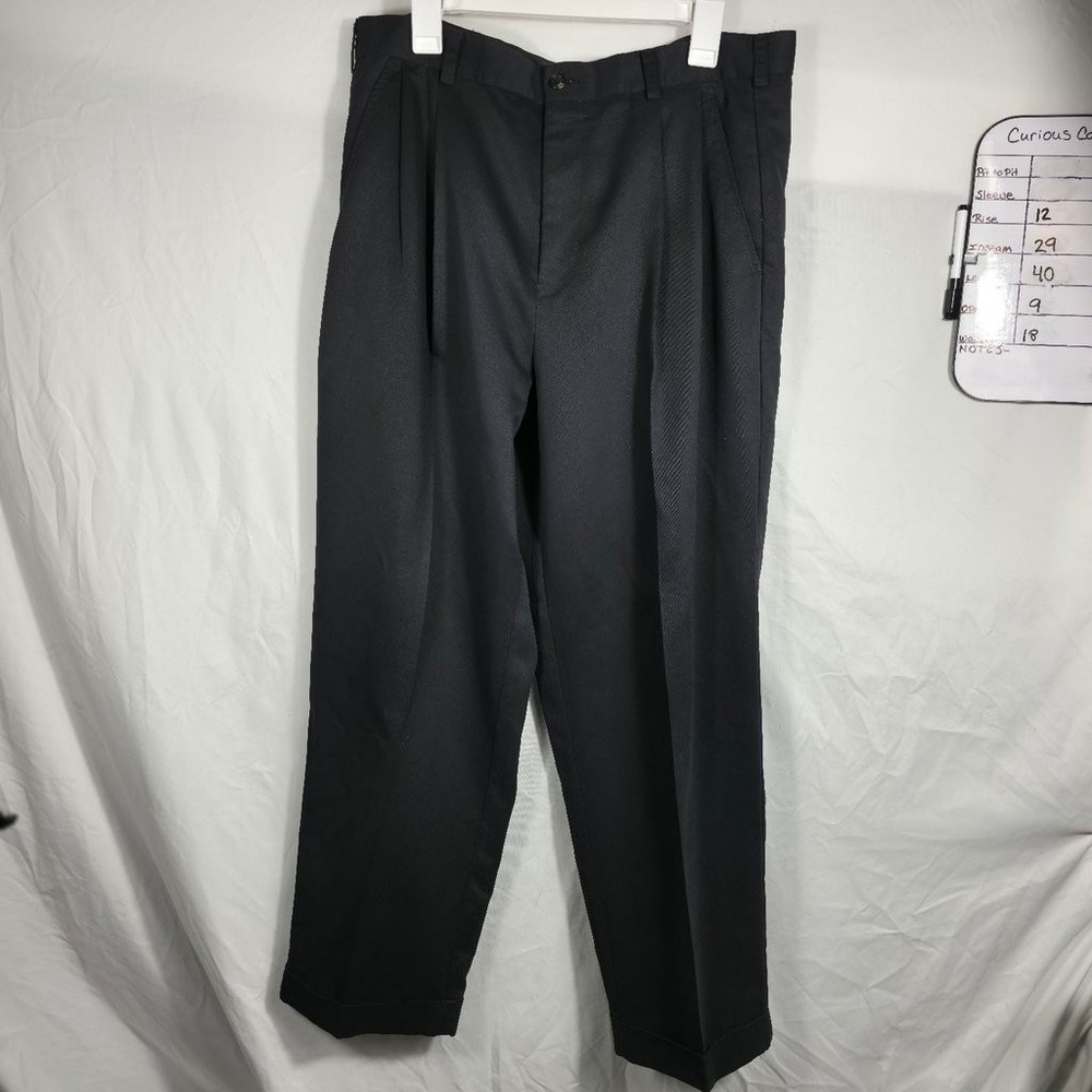 IZOD Pleated Dress Pants Mens 36x30 Black Excellent Cuffed Straight Leg Trousers